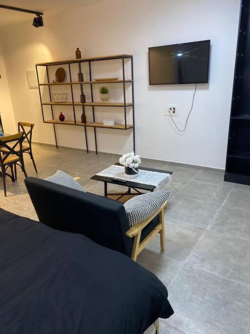 הדירה בדובדבן - The Apartment In Dovdvan Tiberya Dış mekan fotoğraf