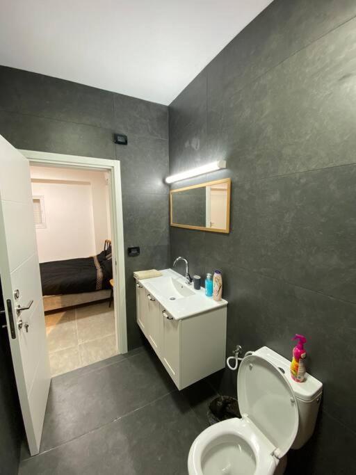 הדירה בדובדבן - The Apartment In Dovdvan Tiberya Dış mekan fotoğraf